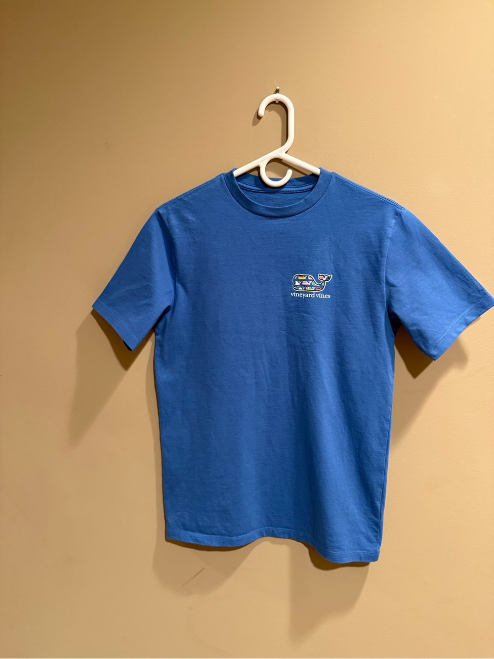 Men’s Vineyard Vines brand shirt in pristine condition, size XS